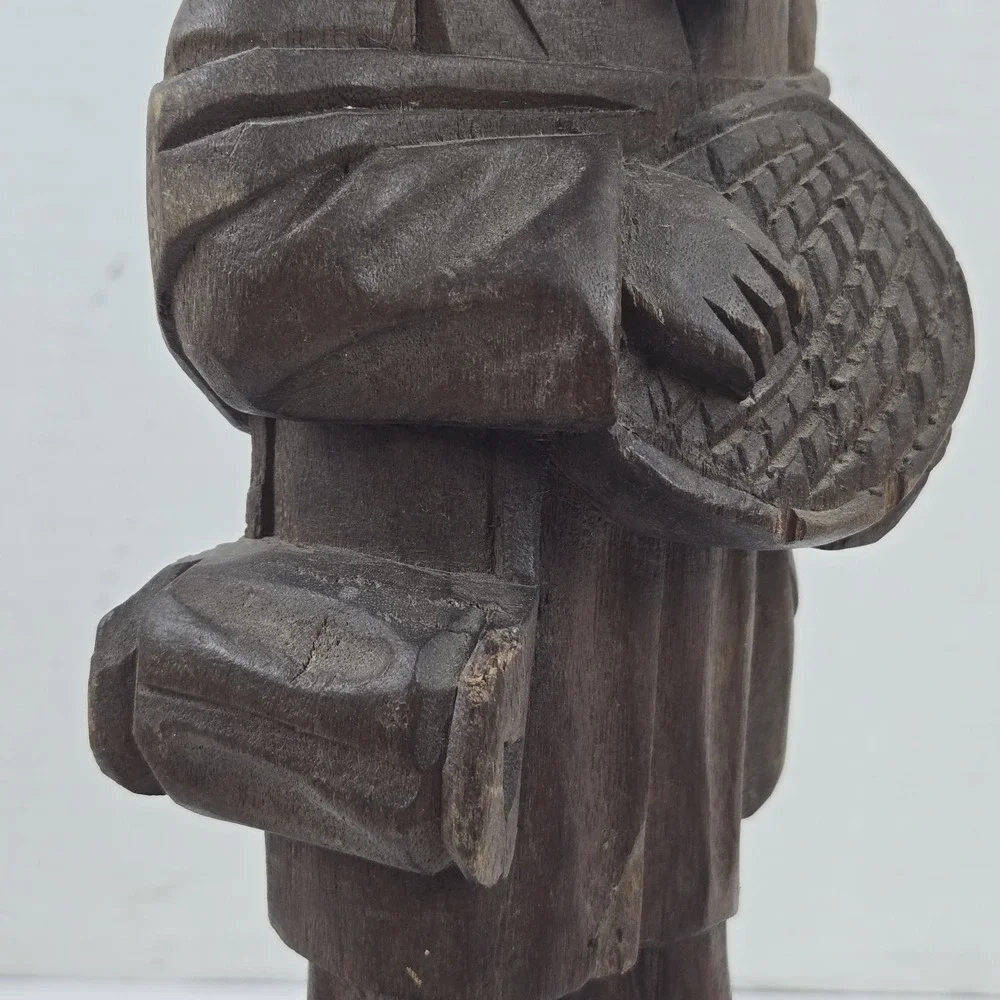 Vtg Hand Carved Wood Figurine Traveling Man Bowl In Hand & Bag Venezuela 12